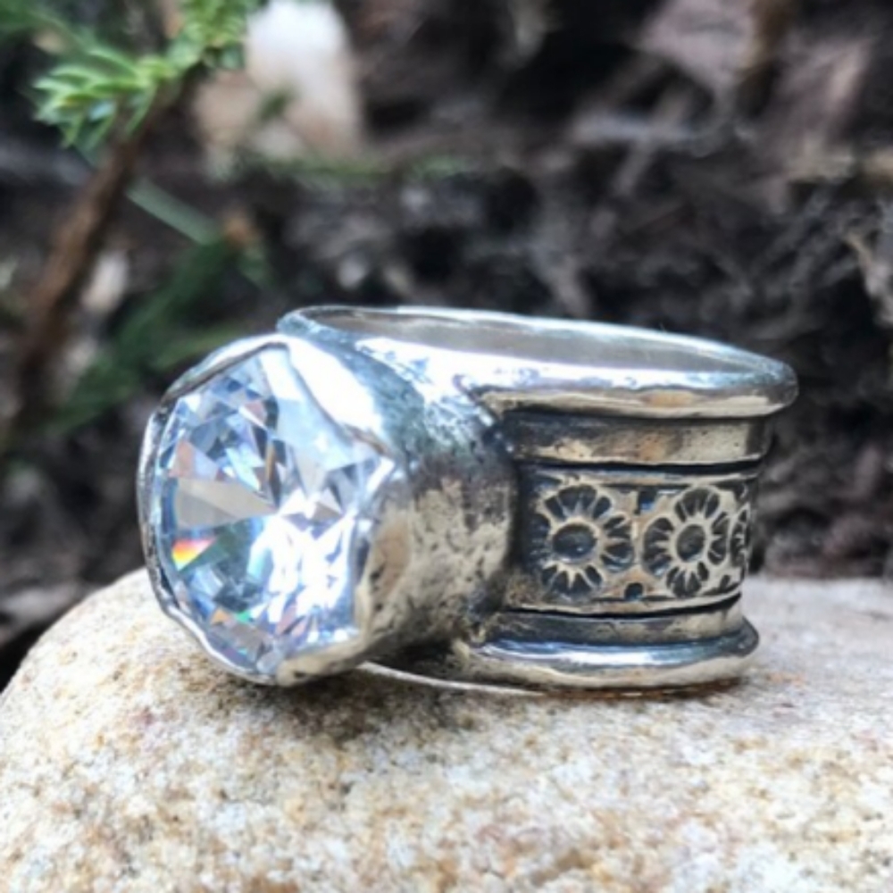 Silpada Sterling Silver Queen for a day ring size 6.5